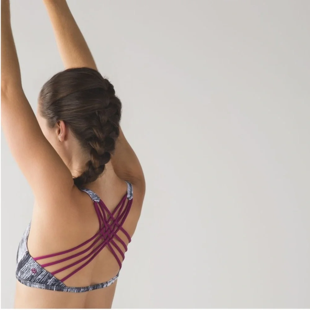Lululemon Free To Be Wild Heat Wave White Black Regal Palm Size 6 Bra